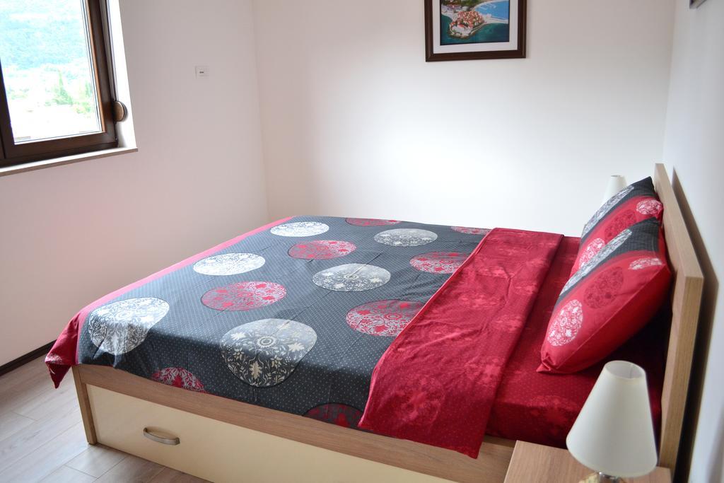 Apartment Crystal Budva