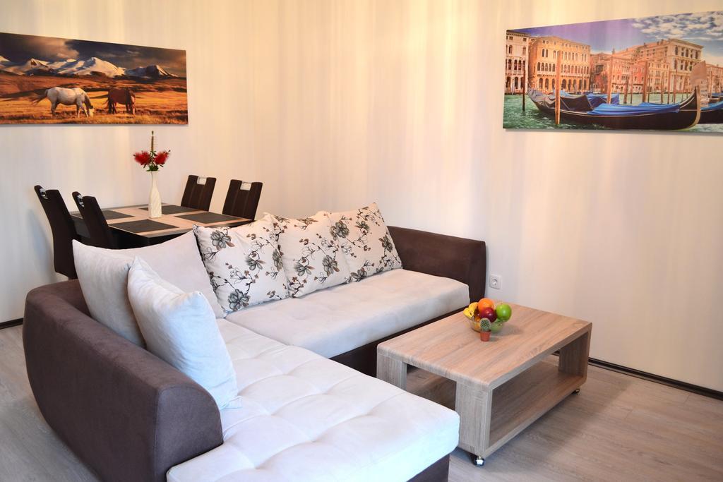 Apartment Crystal Budva