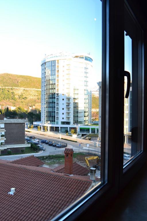 Crystal Apartment